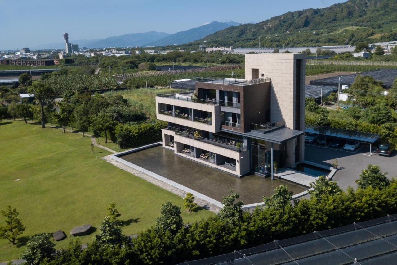 Tan Villa Taitung Bagian luar foto